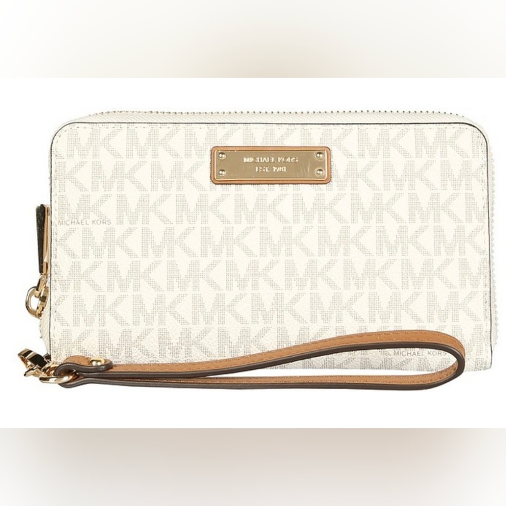 Michael Kors Leather Wristlet